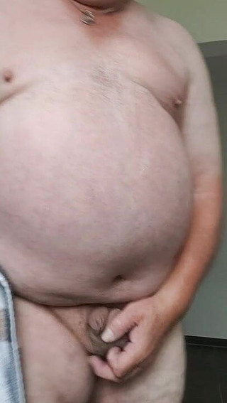 Karlchengeil: Göt deliğimi dolduruyor