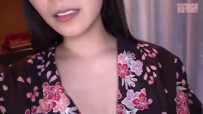 Far East pornography: 情熱と官能的な欲望に溺れる驚くほどのアマチュア美女たちを収録したプレミアムPOVコレクション -パート1