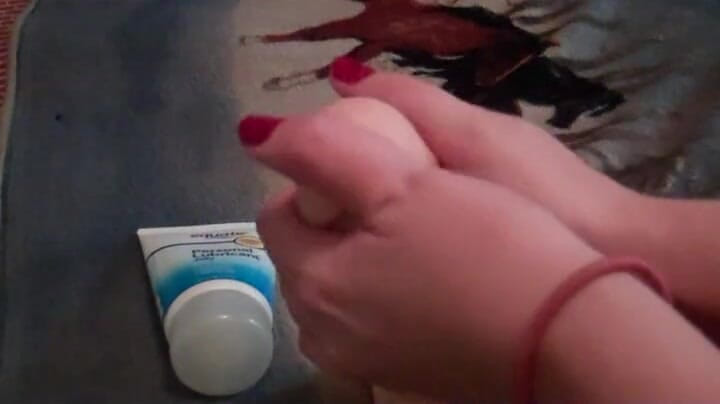 Scarlet Vixen: Đồ chơi handjob trêu chọc