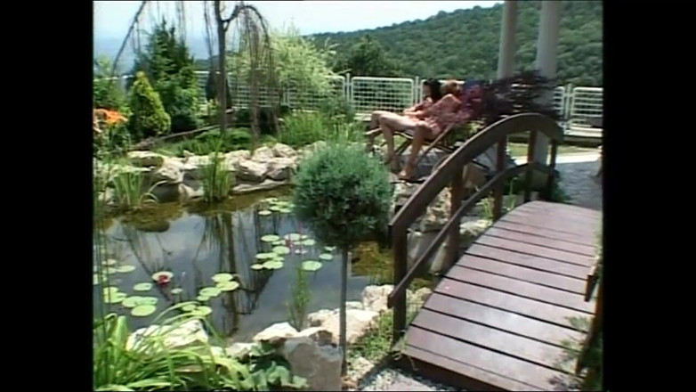 The hunters TV - (The best full movies xxx): Barbara và Gilda với cái đụ