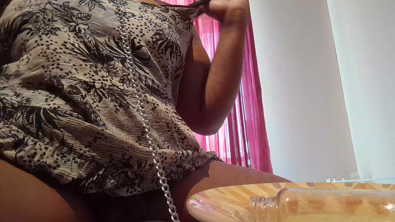 Eleasihle Esma: 흑인 대물 자지에게 따먹히는 거유녀