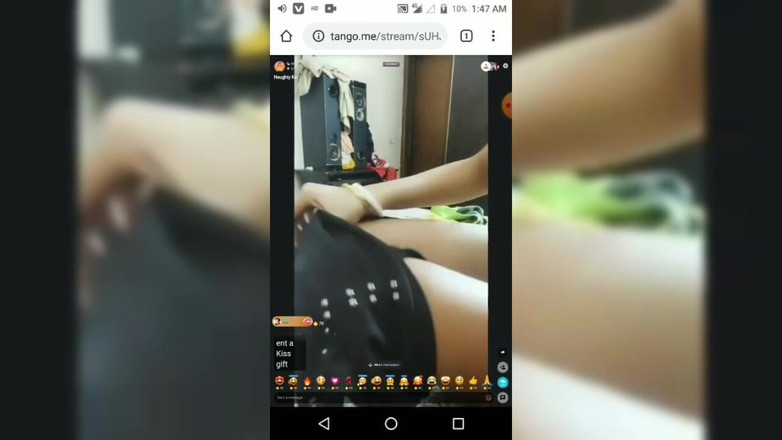 Wildpixel: Istri model India terkenal desi bersetubuh