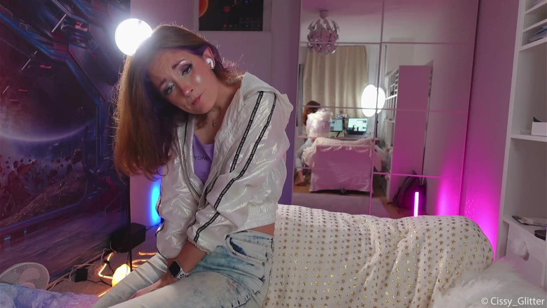 Cissy Glitter: Lovense kontrollü orgazm rol oyunu