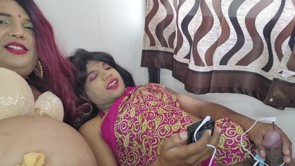 Indiansissychubby: Evrilmiş dövüşler evcil hayvanımla oynuyor macerayı görmek için abone oluyor
