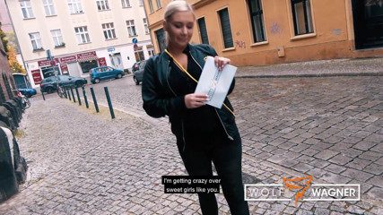 Wolf Wagner.love: Lesbo Lena & Lana jdou na nezbedné slepé rande! Vlk Wagner
