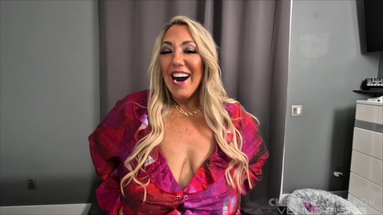 Venus Rising_Hotwife: Zdrada dziwki żona POV - ogromny wytrysk