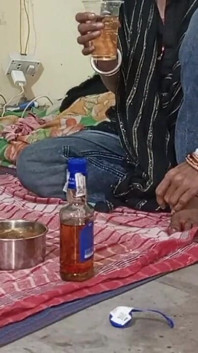 Feest met Desi-vrouw en had toen sexy seks