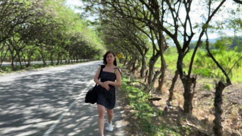 Sweetfantasy131: Latina é infiel ao marido motorista de caminhão por deixá-la deitada...