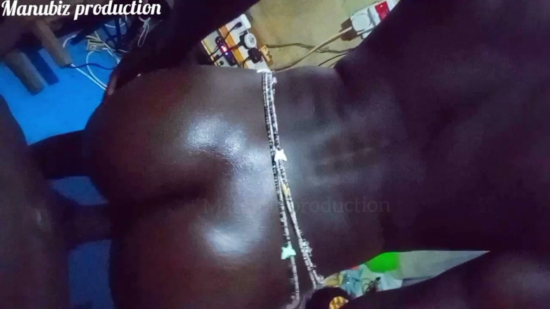 Manubiz: فقاعة خشب الأبنوس الرومانسية الساخنة كبيرة لبي بي سي Twerking Fucking.shop رومانسية ساخنة مع ألعاب دمية الجذع عالية الجودة في العالم.
