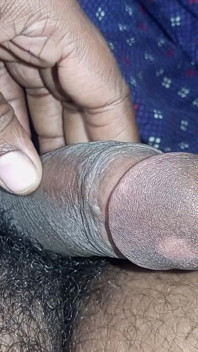 Indický velký penis chlapec sání a lízání kundičky díry