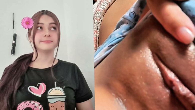 Yuli and tony: Une demi-sœur incroyable taquine ses gros seins et sa chatte