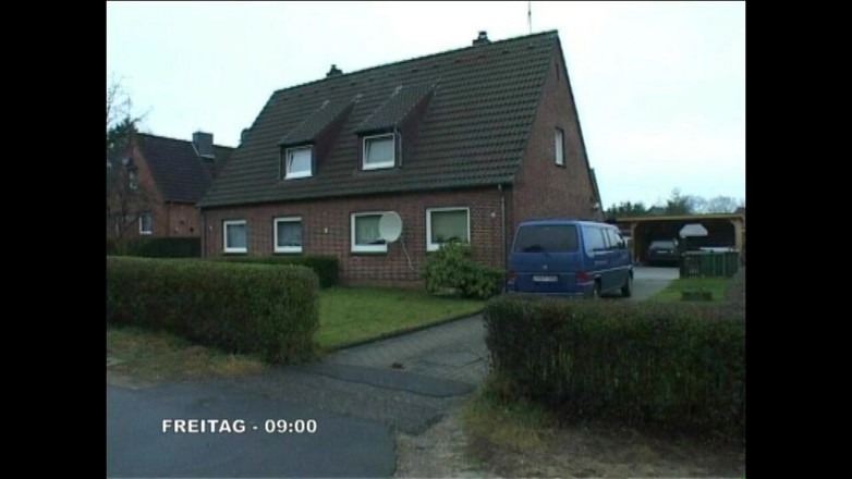 DEUTSCHLAN PORNO XXX: Vrouwengevangenis - hoofdstuk #03