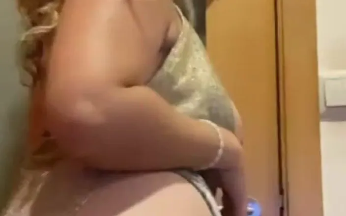 GamingCouple: Dancing with my sexy dress