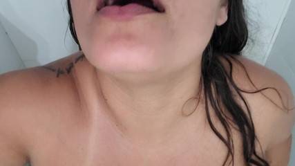 Paty Bumbum: Ti farò la pipì in faccia, codardo