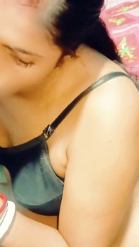 거대한 8인치 자지와 섹스하는 인도 교사