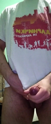 Young Gay Masturbates Until Cumming