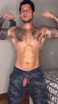 My Big Cock Cums in Military Outfit with No Touch