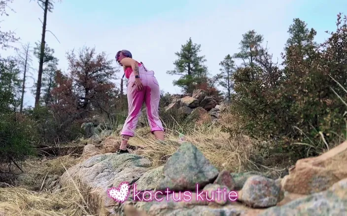 Kactus kutie: Oops! I Peed My Pink Overalls on Our Hike