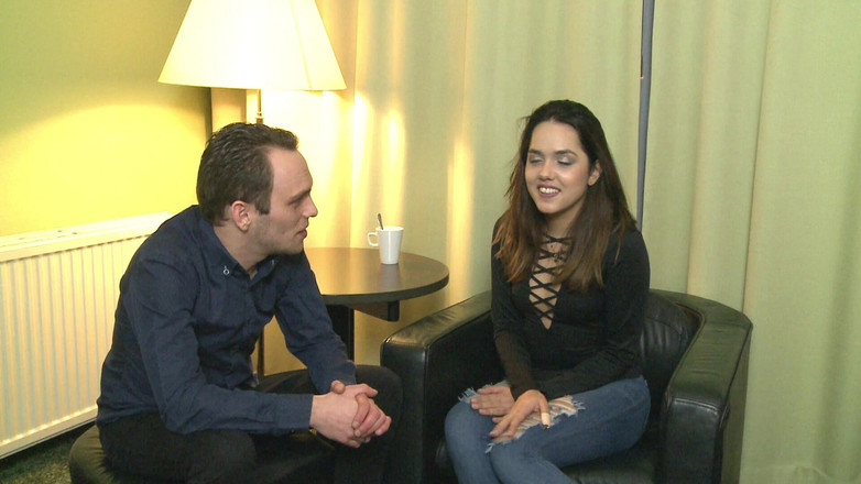 Hollandsche Passie: オランダの恋人エスペランサ・デル・ホルノがチェフィーとセックスしようとしている