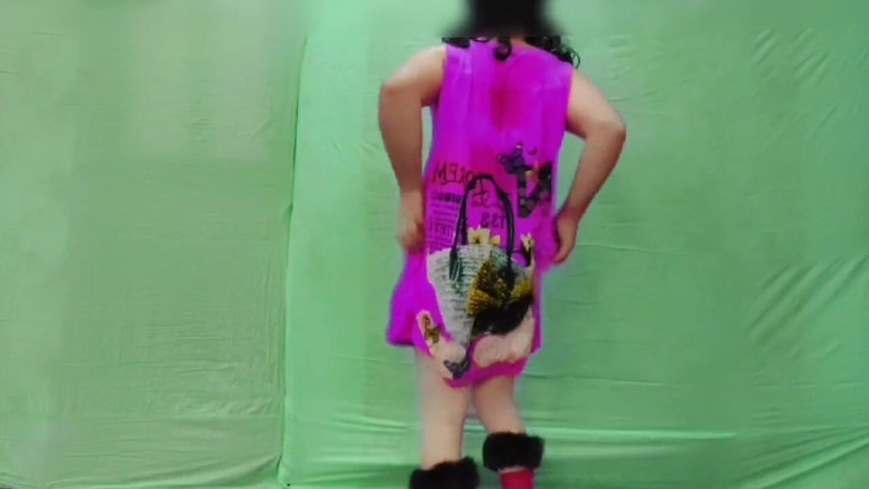 Kitty_Cross: Rasierte süße ladyboy-muschi lecker und sauber, transe