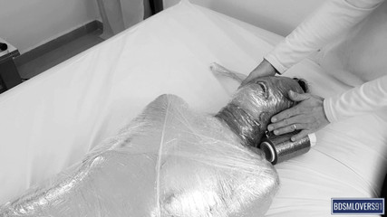 Bdsmlovers91: POV: Penghantaran anda telah tiba!