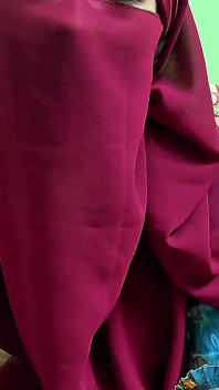 債権者が彼女をファックした