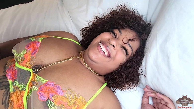 Bull Bang Gang Official: Goth pawg a černá holka orgie