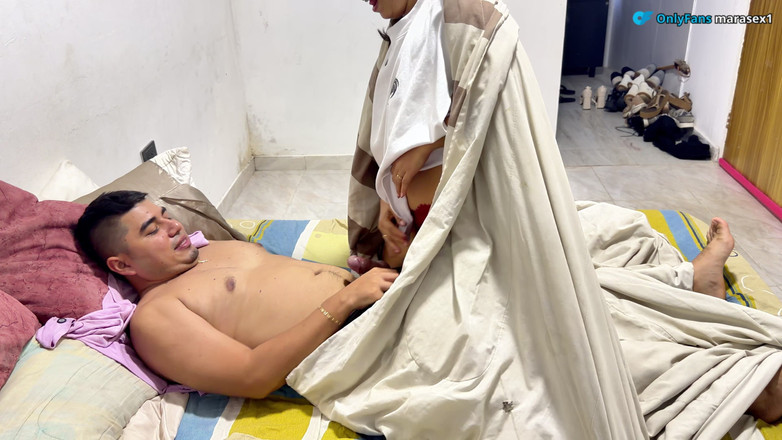 MaRaSexx: 继姐，如果你给我，快点，别让看到我们！