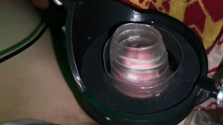 SEXY_GUYBEST: Robot melancap menguji Stamina zakar besar.