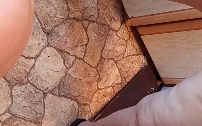 Lesbian-illusion: Tre compagni del dormitorio si masturbano le loro fighe nella...