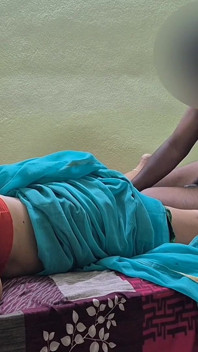 Sexy Body Desi Wife in Red Blouse & Saree Missionary and Doggy Style Pussy Creampie Fucking