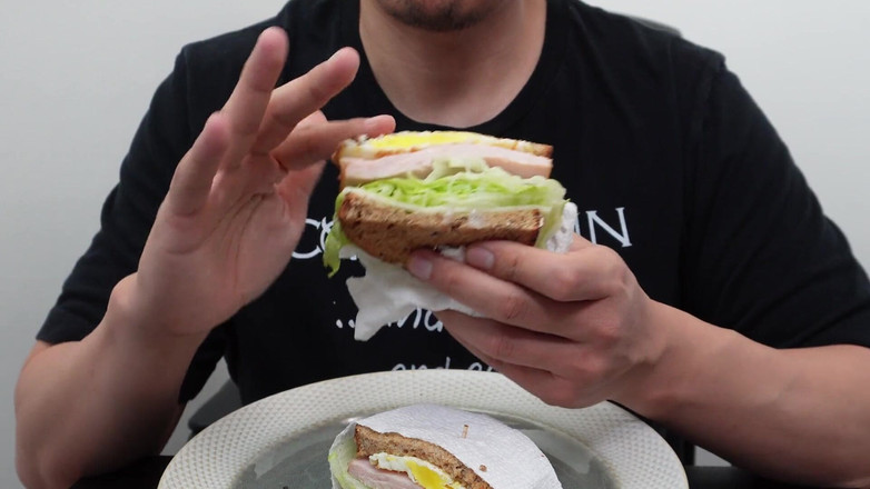 UnderXiaoQiang: Asmr Asian Guy Cum Eating Breakfast Sandwich