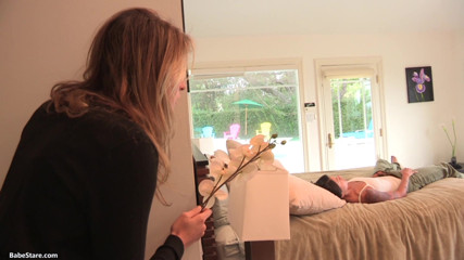 Lesbian Babe Stare: Lesbian Couple Wake Up Right And Have A Good Morning