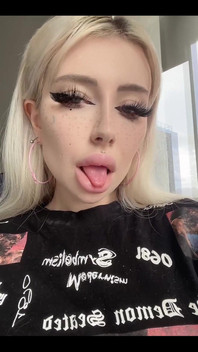 I Feel That All Doors Are Open