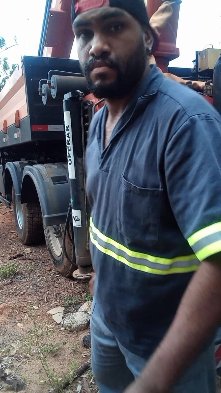 The Black Hunterr: Playing Alone