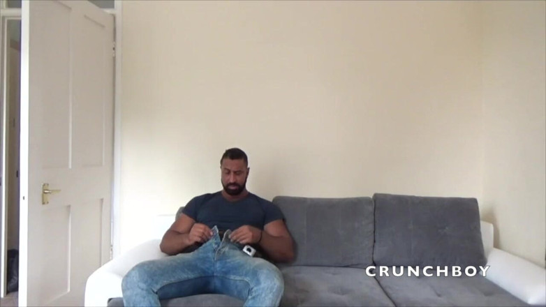 ARAB FUCKERS WITH HUGE COCKS: Jess used raw by the sexy arab Lex Anders