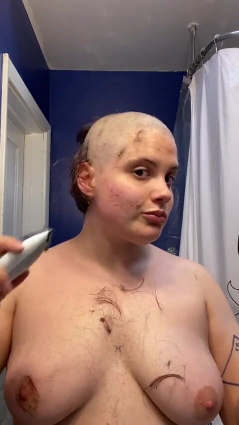 Adama Daat: Hairless whore: going completely bald and browless with a fetish...