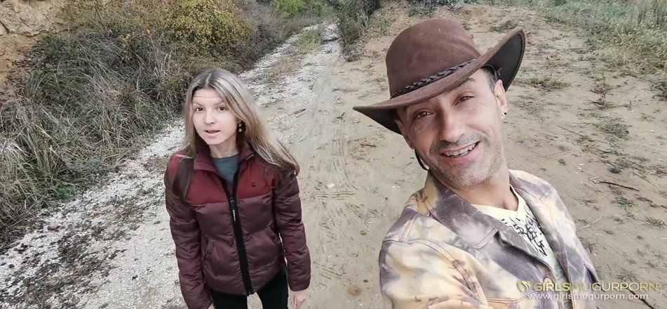 Mugur's World: Petite chick Gina Gerson loves fucking her pussy outdoor