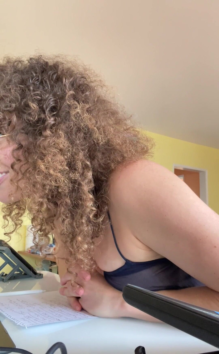 VibeWithMommy: За лаштунками мами, голосові нотатки! Я йду все з голосовими нотатками! Ось я роблю це для свого милого чувака!