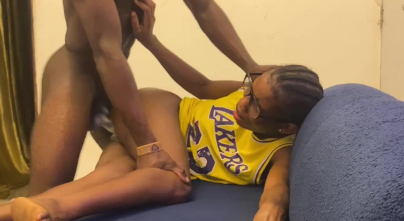 Seggzdotcum: Uwielbia się pieprzyć bardziej niż ja