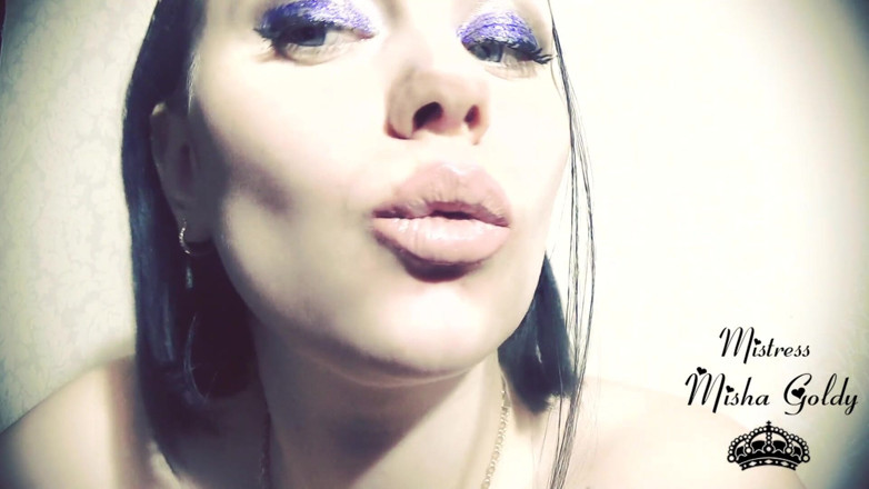 Goddess Misha Goldy: Beide lipstick &amp; gloss jerk off