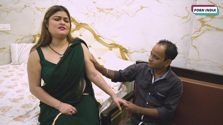 Porn India Studio: 배관공에게 따먹히는 핫한 아름다운 소녀