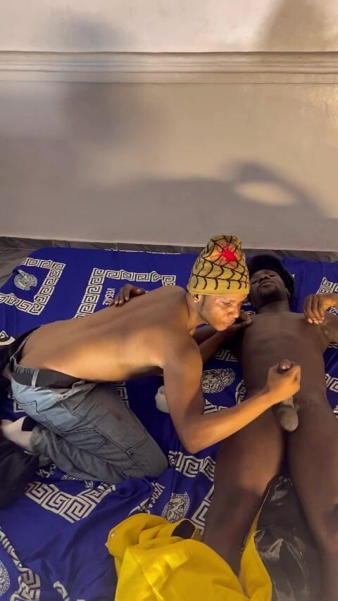 Sexual_the_addict: Primo appuntamento con il signor grande cazzo africa naija