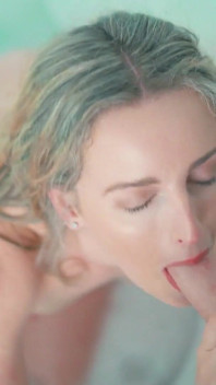 Frottement dans la baignoire avec Charlie Forde, Jayce Hardy