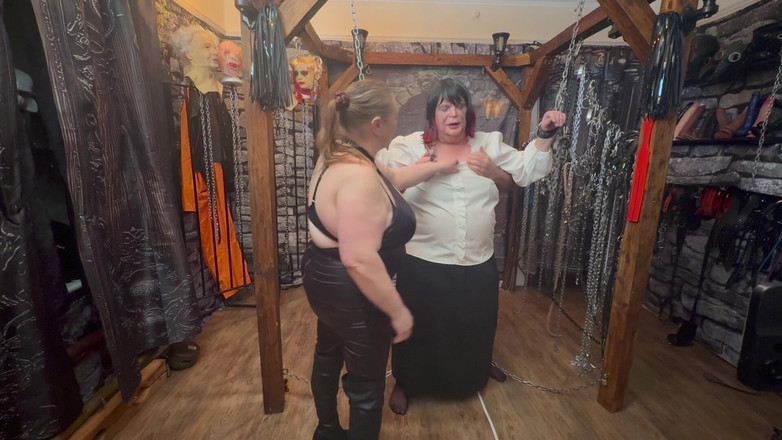 Aaexperinces trans: Del 1: Lanista Bear &amp; Domina Satana Ta Stephanie_nicole TV i fängelsehålan