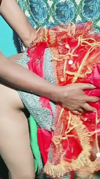Jamai Babu Ne Sali Ke Sath đêm đầu tiên Manaya Bad Me Khub Ros Pilaya với âm thanh