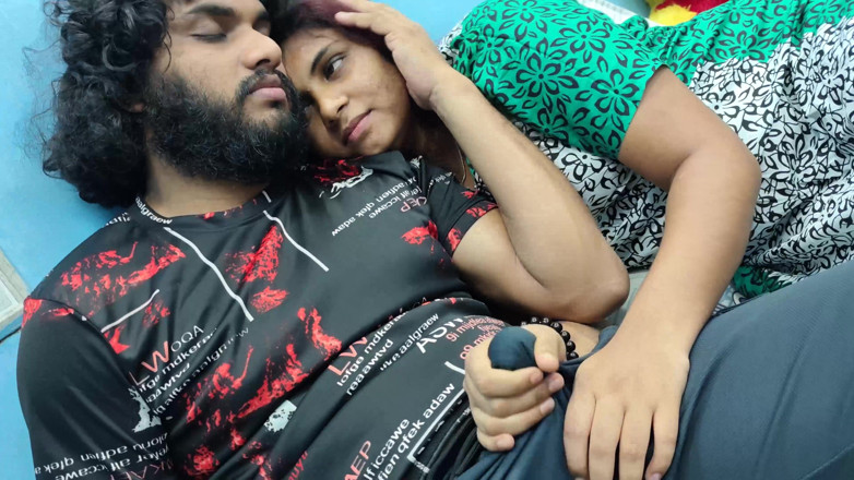 Vaigavarun Feet romance: Handjob, romantik von indischem mallu-paar