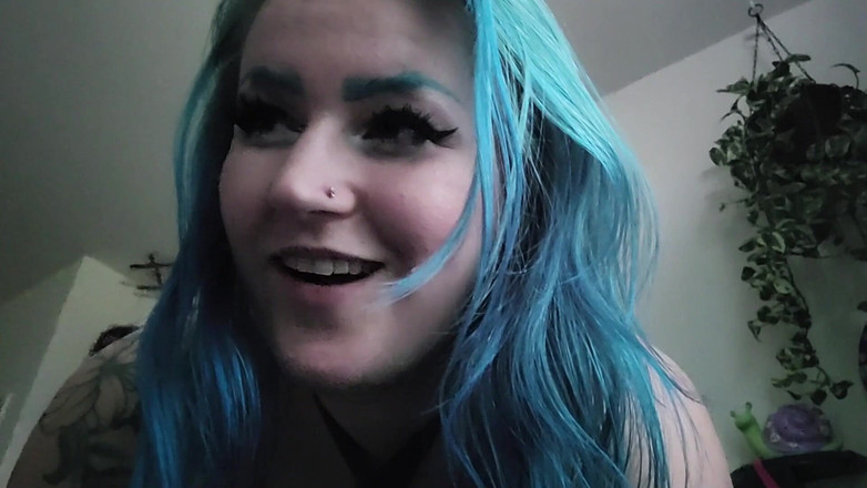 Luna Allora: Kız arkadaşının yanında sikiliyor