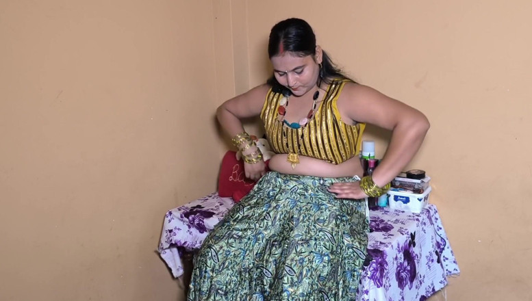 pujaprem: Pussy Shave in Salon