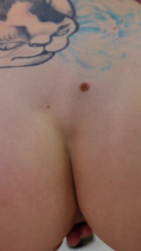 Beauty Redhead Gets off Masturbating on Camera